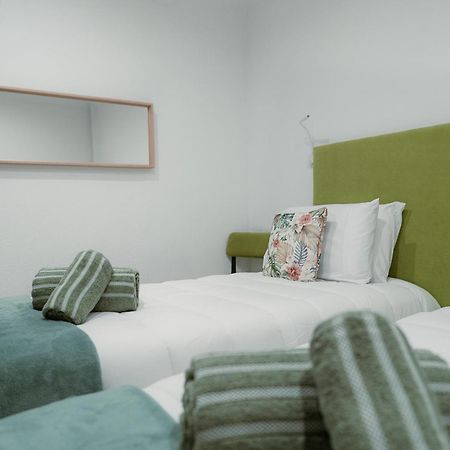Douro Garden & Rooftop - Authentic Portuguese Guesthouse Вила-Нова-ди-Гая Экстерьер фото