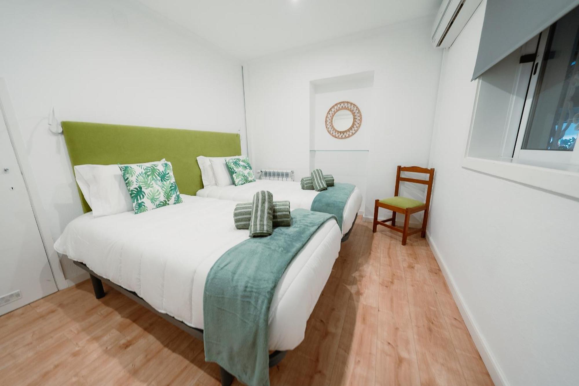 Douro Garden & Rooftop - Authentic Portuguese Guesthouse Вила-Нова-ди-Гая Экстерьер фото